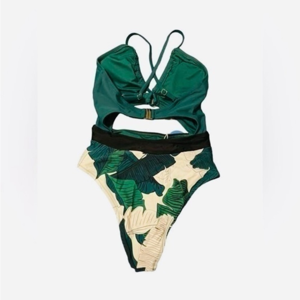 NEW CUPSHE swimsuit xs